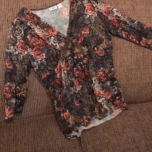 Womens Top, new without tags, never worn